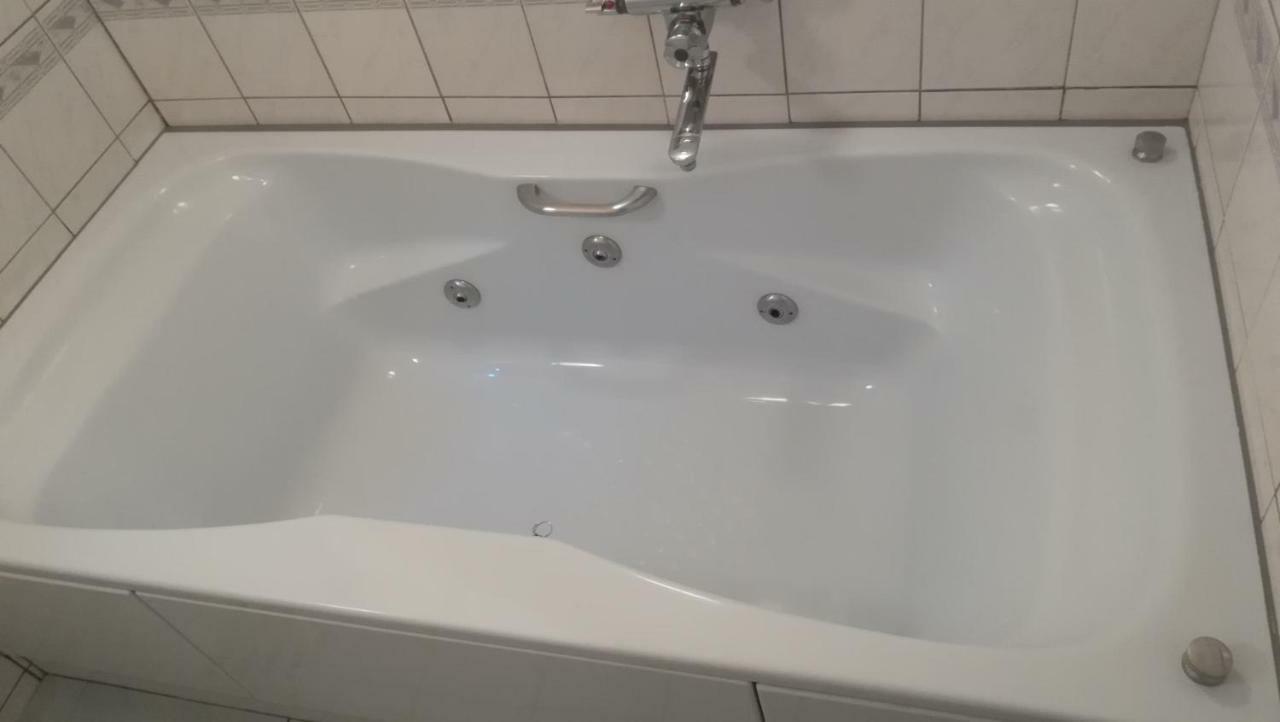 Hotel Linden Oji (Adults Only) Токио Екстериор снимка